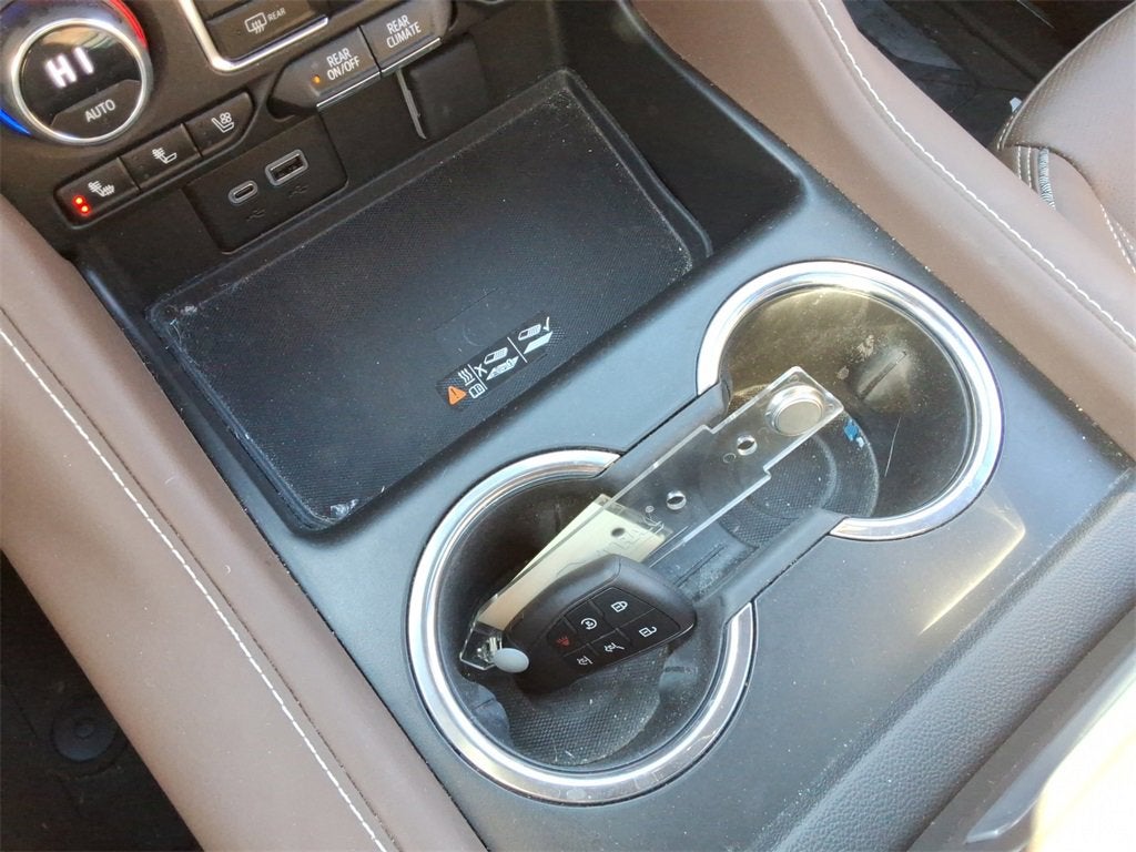 2023 Chevrolet Suburban High Country