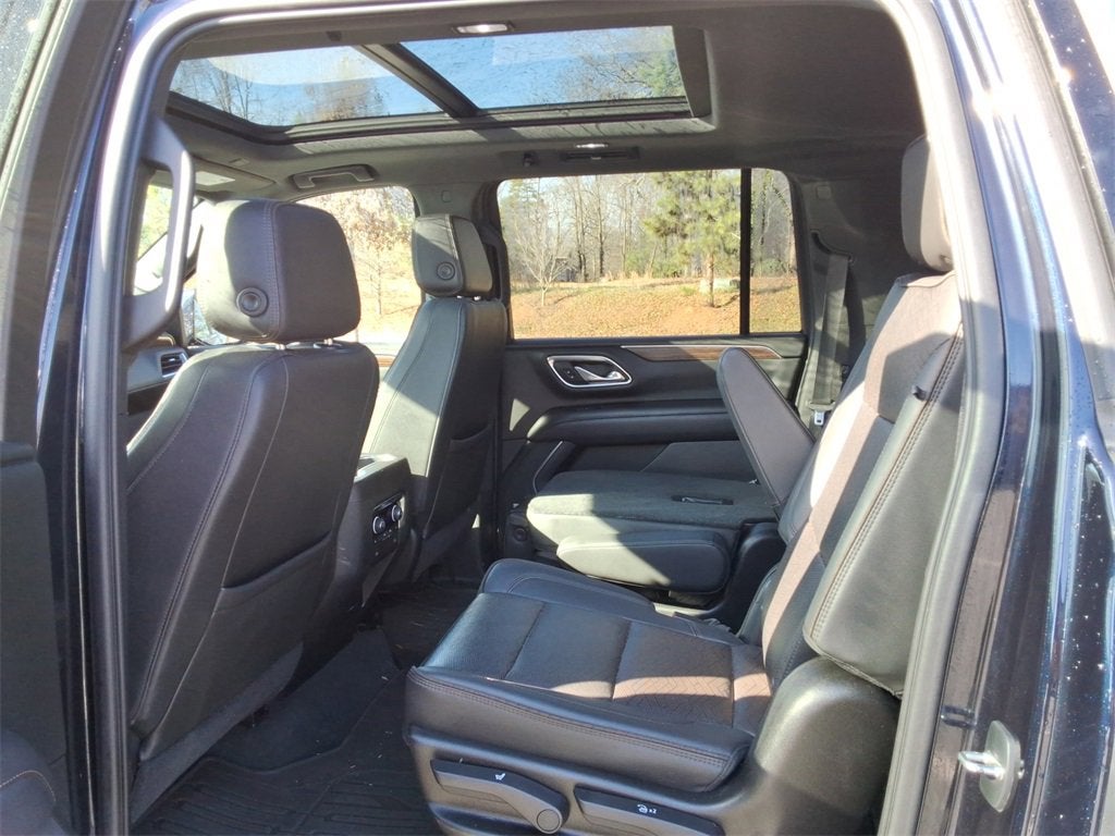 2021 Chevrolet Suburban High Country