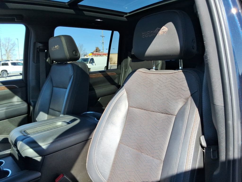 2021 Chevrolet Suburban High Country