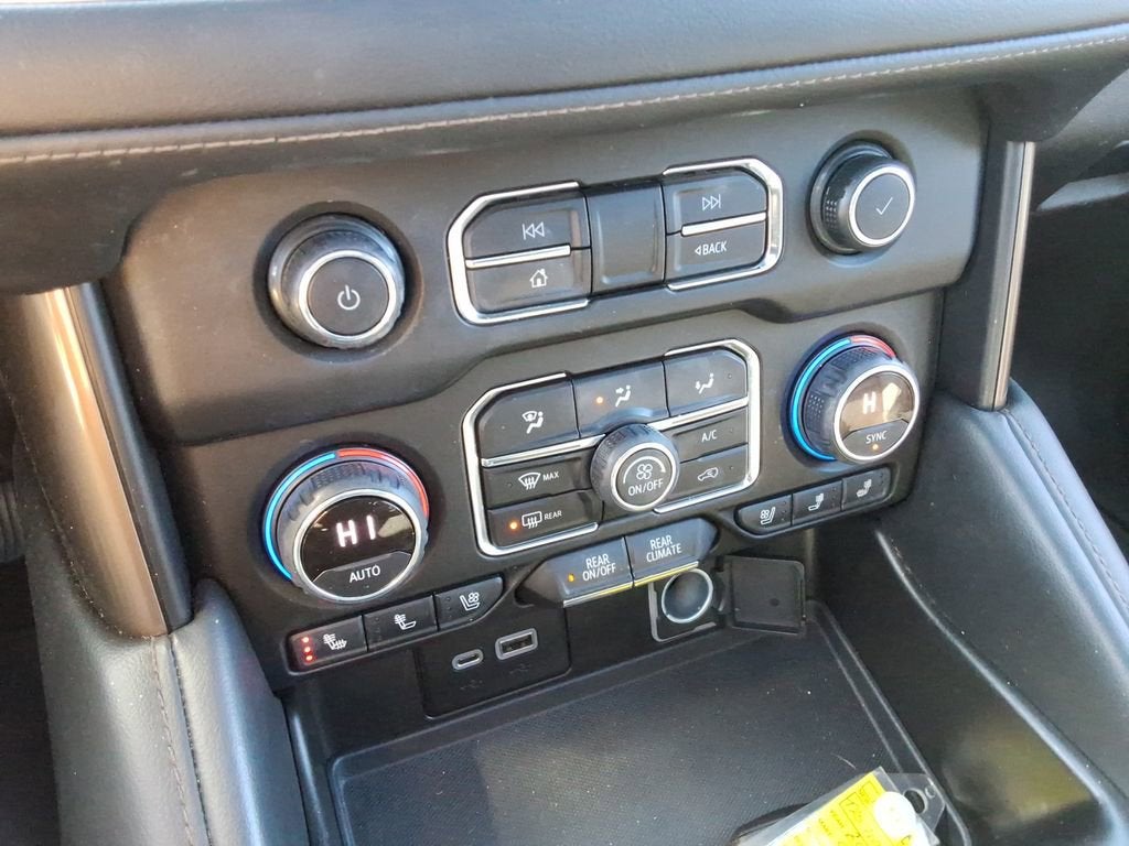 2021 Chevrolet Suburban High Country