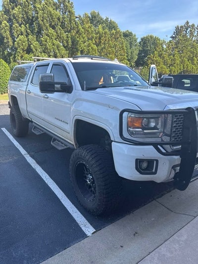 2015 GMC Sierra 2500 HD Denali