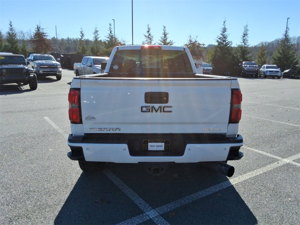 2015 GMC Sierra 3500 HD Denali