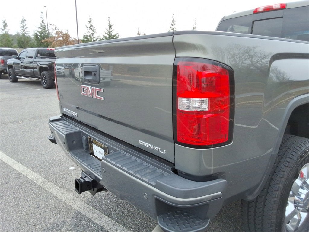 2018 GMC Sierra 3500 HD Denali