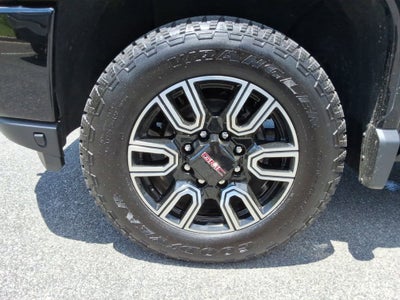 2023 GMC Sierra 2500 HD AT4