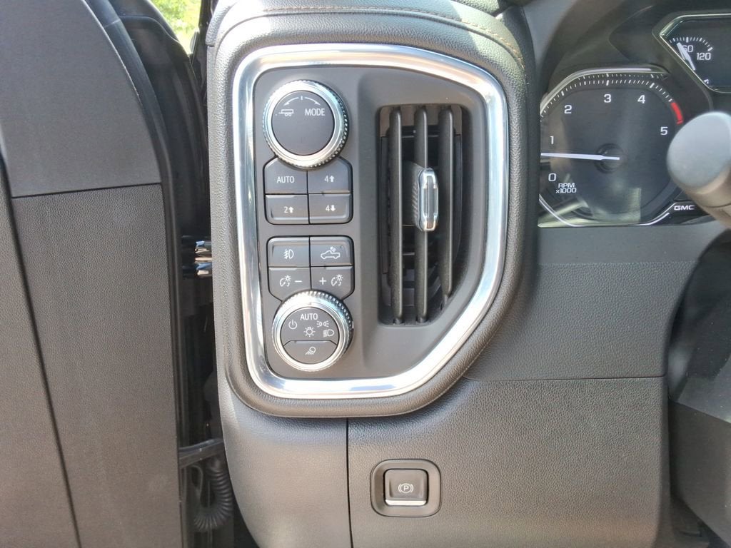 2023 GMC Sierra 2500 HD AT4