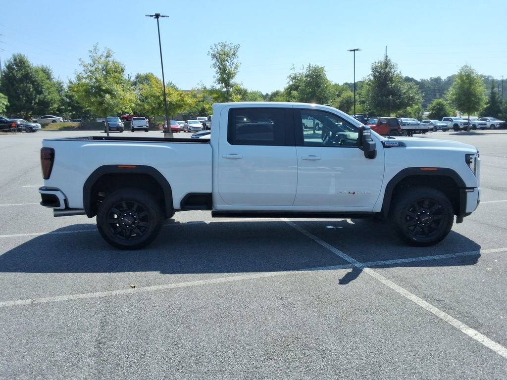 2025 GMC Sierra 2500 HD AT4