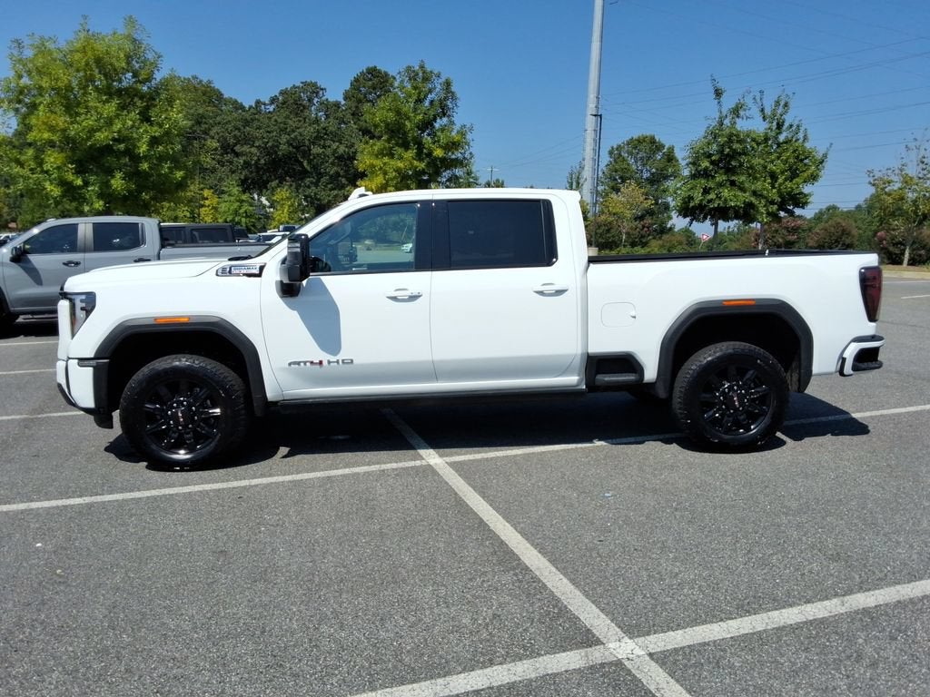 2025 GMC Sierra 2500 HD AT4