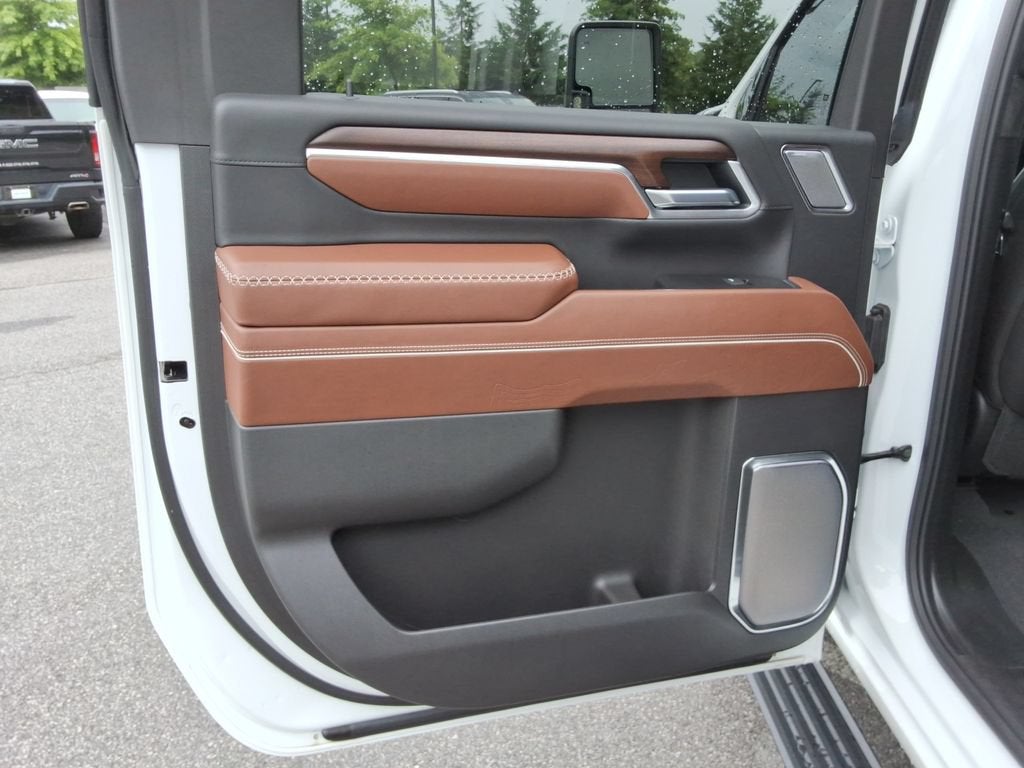 2025 GMC Sierra 3500 HD Denali Ultimate DRW