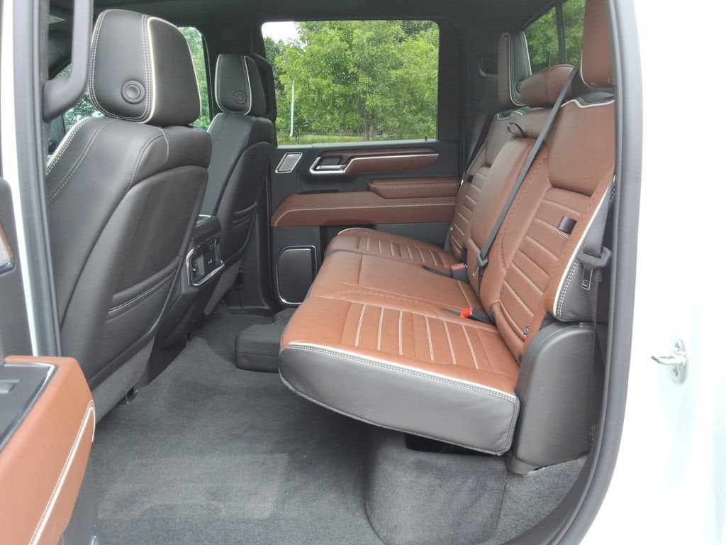 2025 GMC Sierra 3500 HD Denali Ultimate DRW
