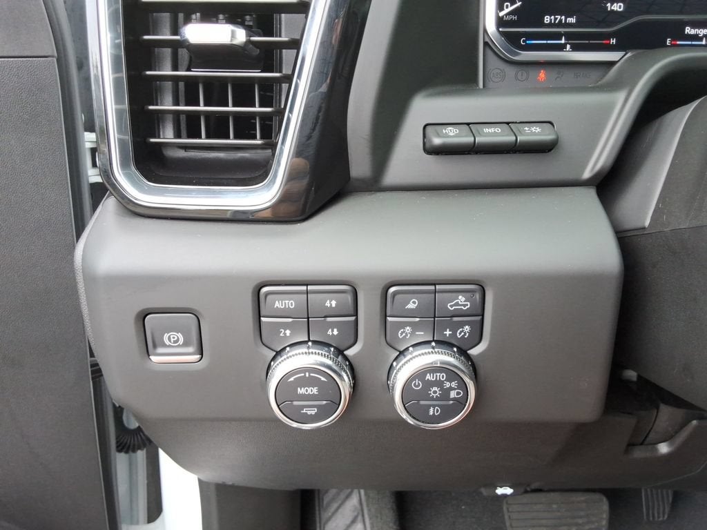 2025 GMC Sierra 3500 HD Denali Ultimate DRW