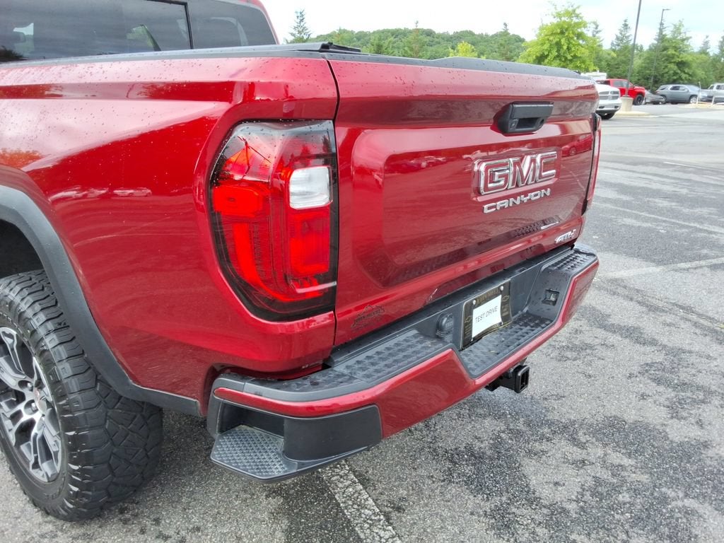 2024 GMC Canyon AT4 - Photo 14