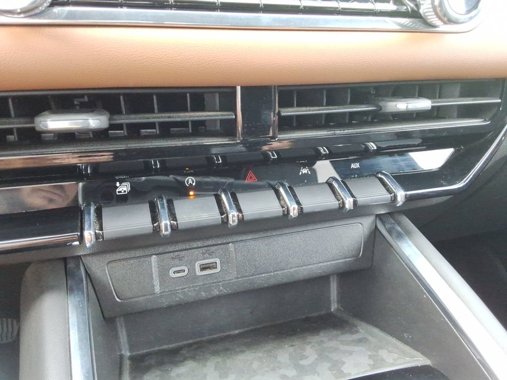 2024 GMC Canyon AT4 - Photo 34