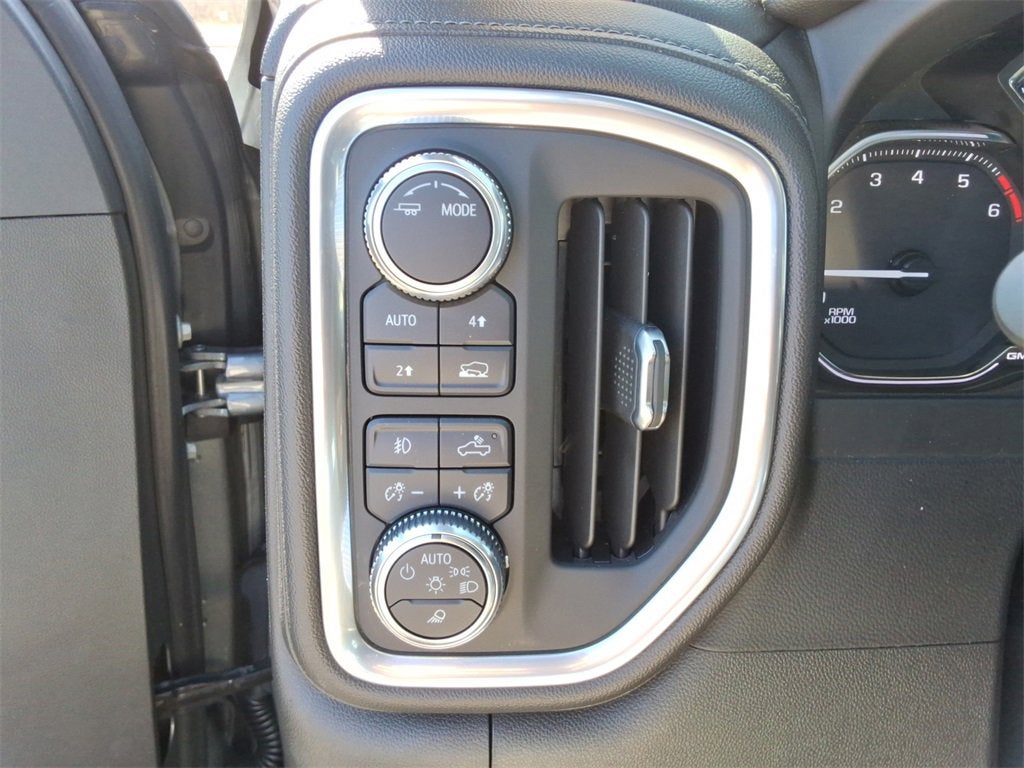 2022 GMC Sierra 1500 Limited Elevation