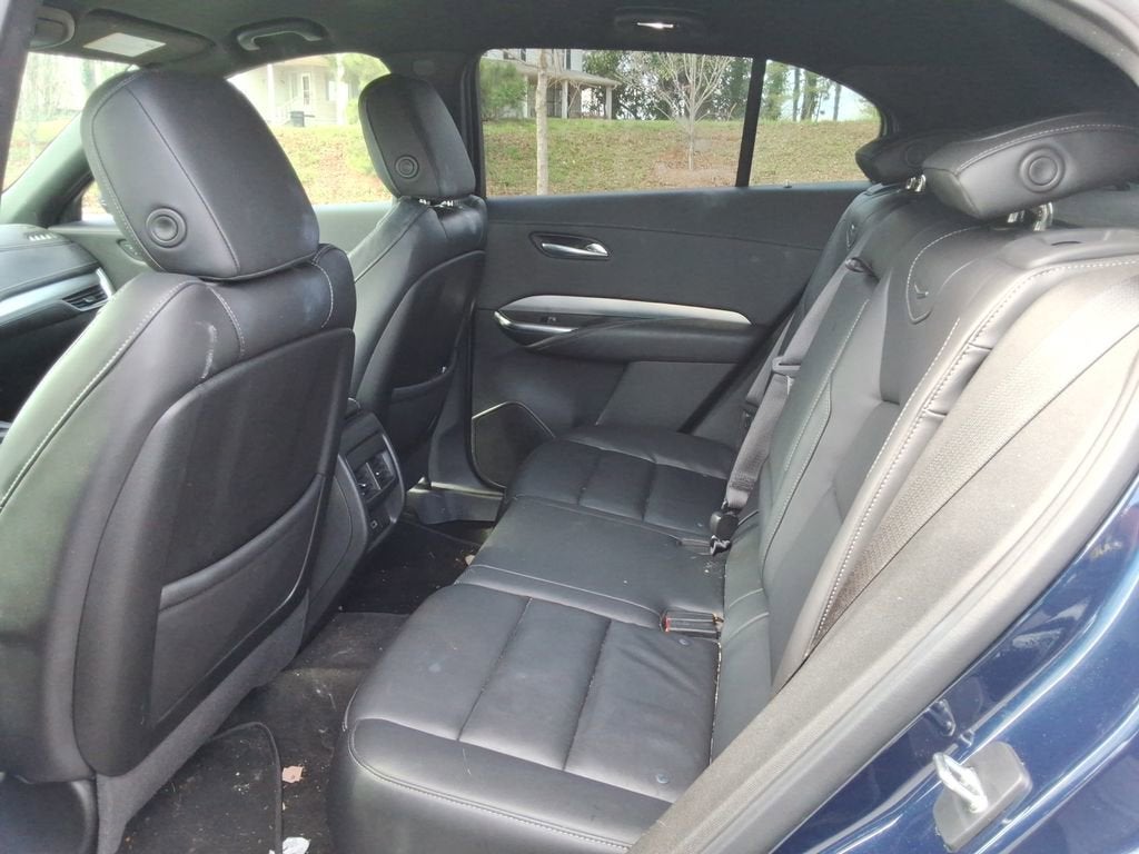 2021 Cadillac XT4 FWD Premium Luxury