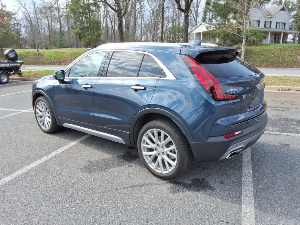 2021 Cadillac XT4 FWD Premium Luxury