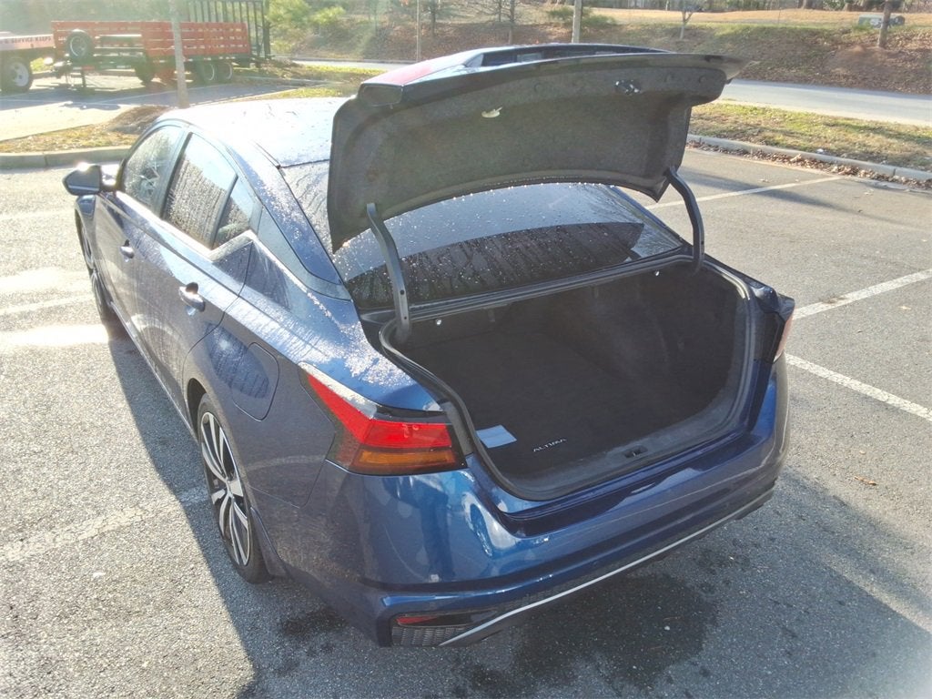 2020 Nissan Altima SR FWD