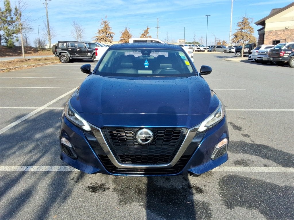 2020 Nissan Altima SR FWD