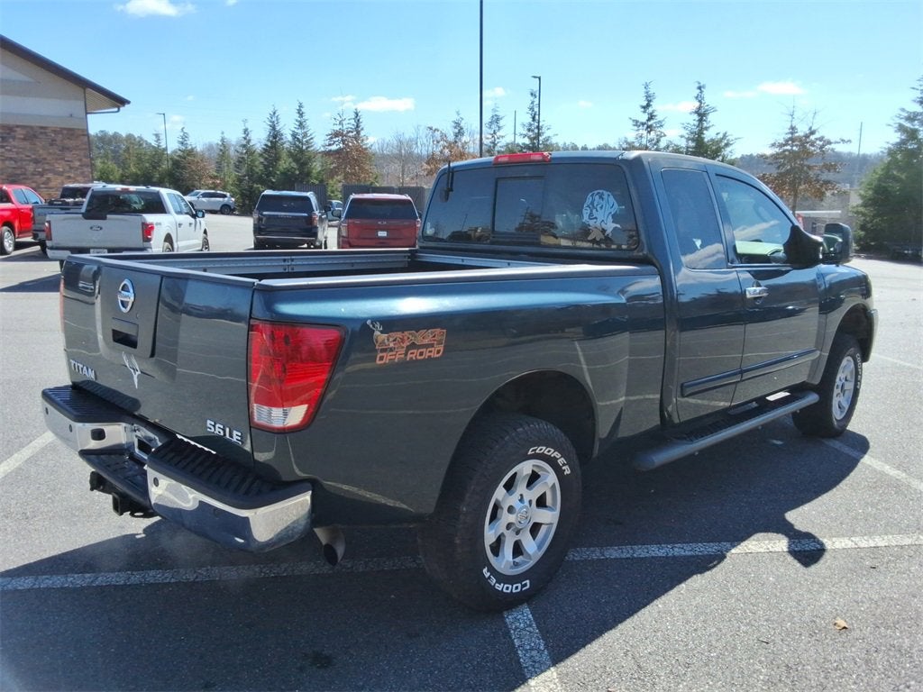 2005 Nissan Titan LE