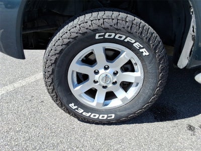 2005 Nissan Titan LE