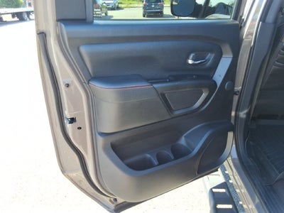 2020 Nissan TITAN Crew Cab PRO-4X 4x4