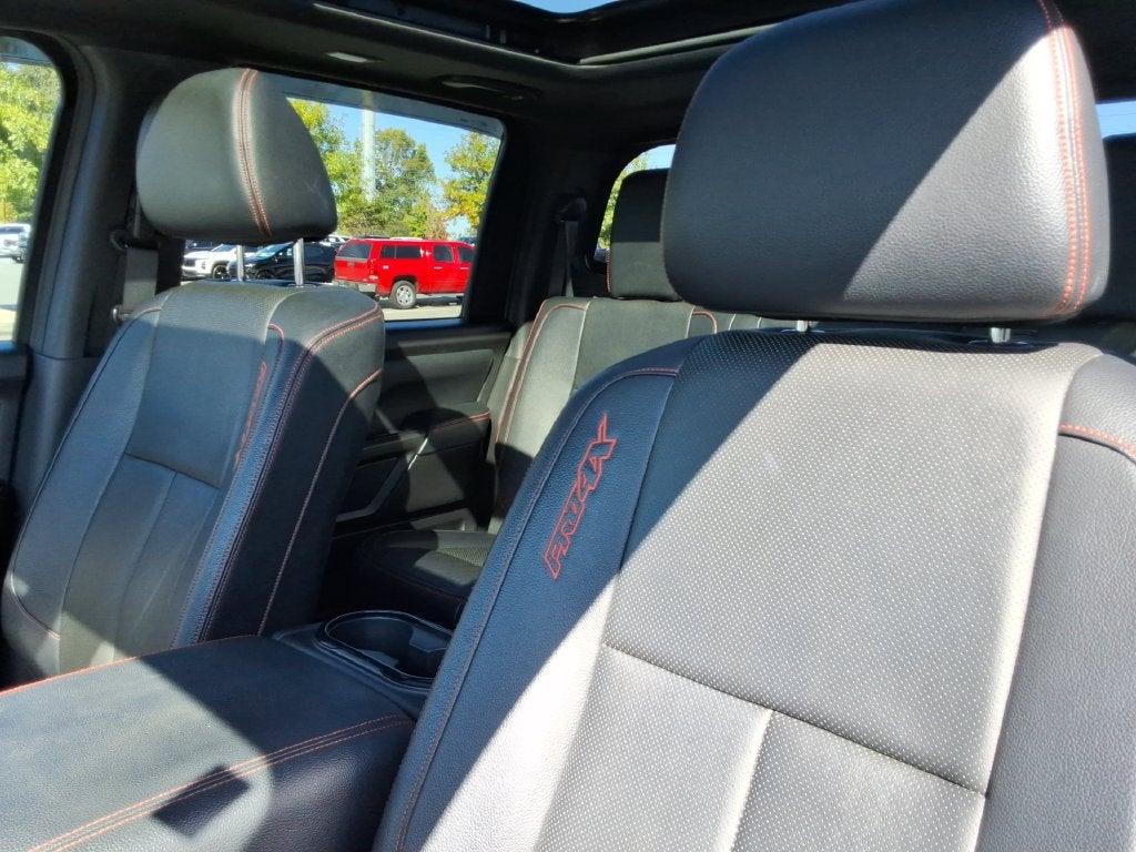 2020 Nissan TITAN Crew Cab PRO-4X 4x4