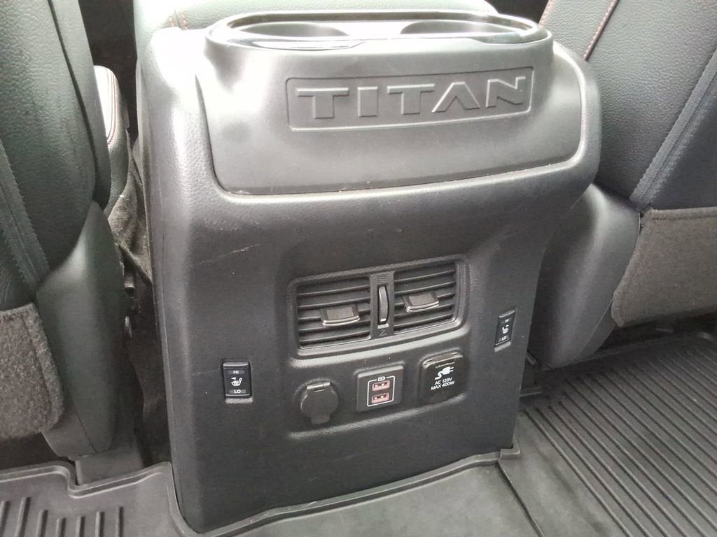 2024 Nissan TITAN Crew Cab PRO-4X 4x4