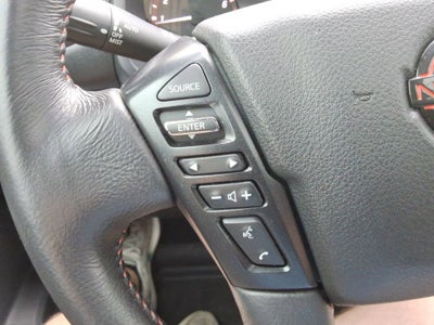 2024 Nissan TITAN Crew Cab PRO-4X 4x4