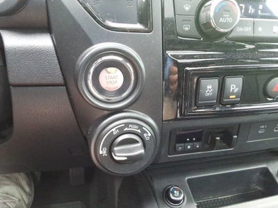 2024 Nissan TITAN Crew Cab PRO-4X 4x4