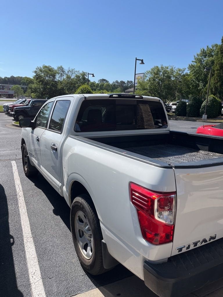 2018 Nissan TITAN S