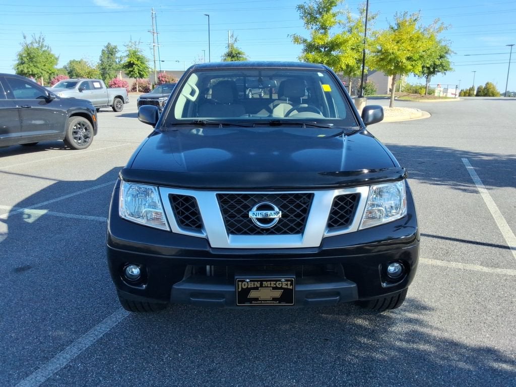 2021 Nissan Frontier Crew Cab SV 4x2