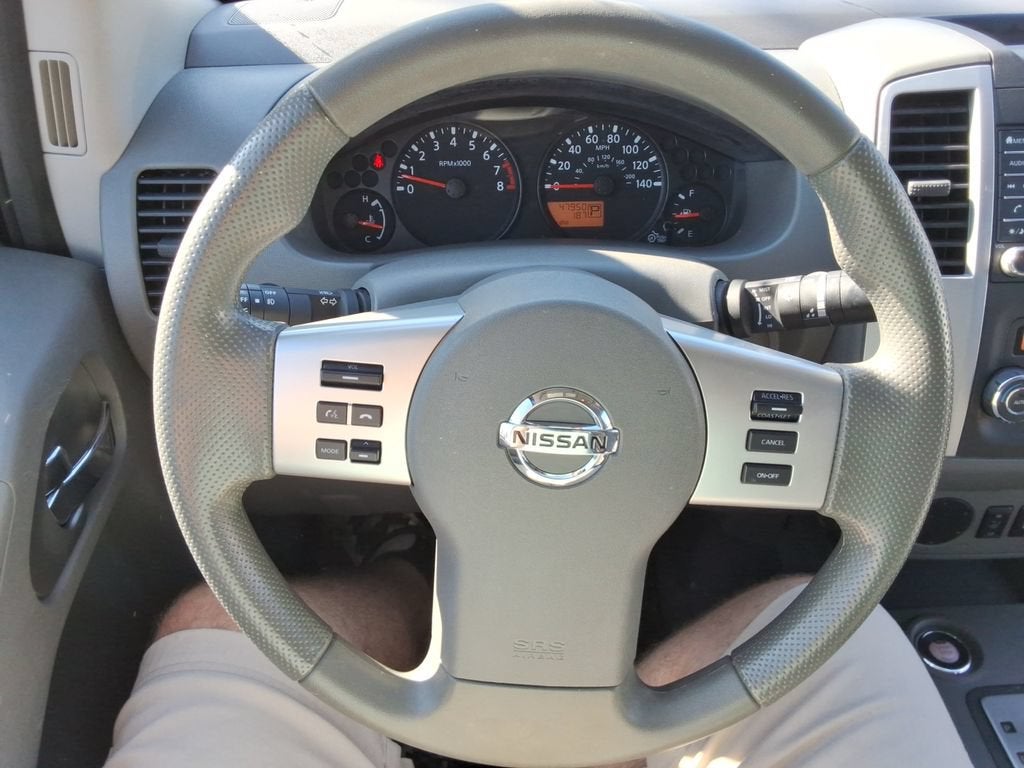 2021 Nissan Frontier Crew Cab SV 4x2