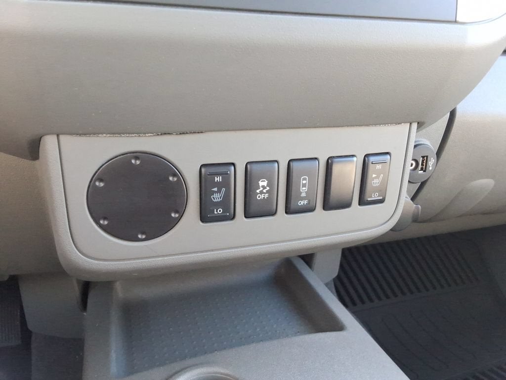 2021 Nissan Frontier Crew Cab SV 4x2