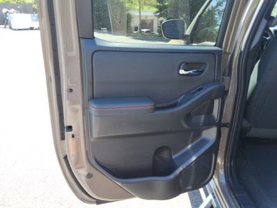 2024 Nissan Frontier Crew Cab PRO-4X 4x4