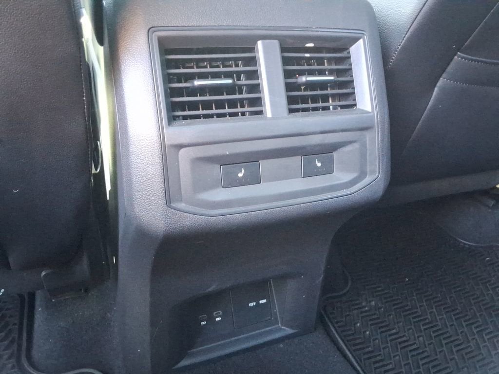 2021 Volkswagen Atlas Cross Sport 3.6L V6 SEL Premium