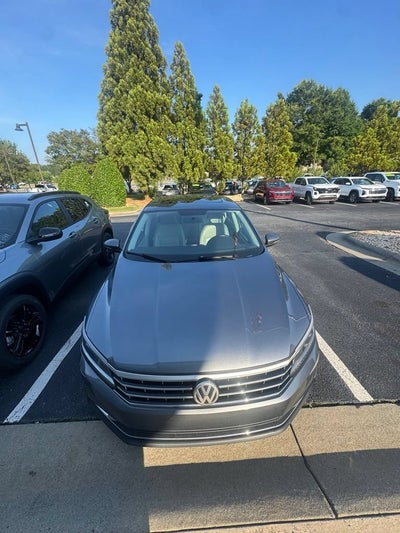 2018 Volkswagen Passat 2.0T SE