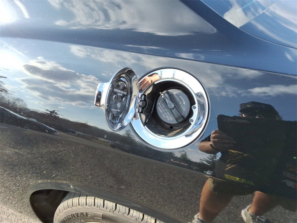 2015 Dodge Challenger SXT Plus