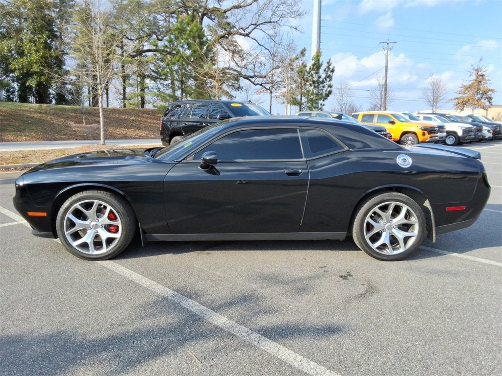 2015 Dodge Challenger SXT Plus