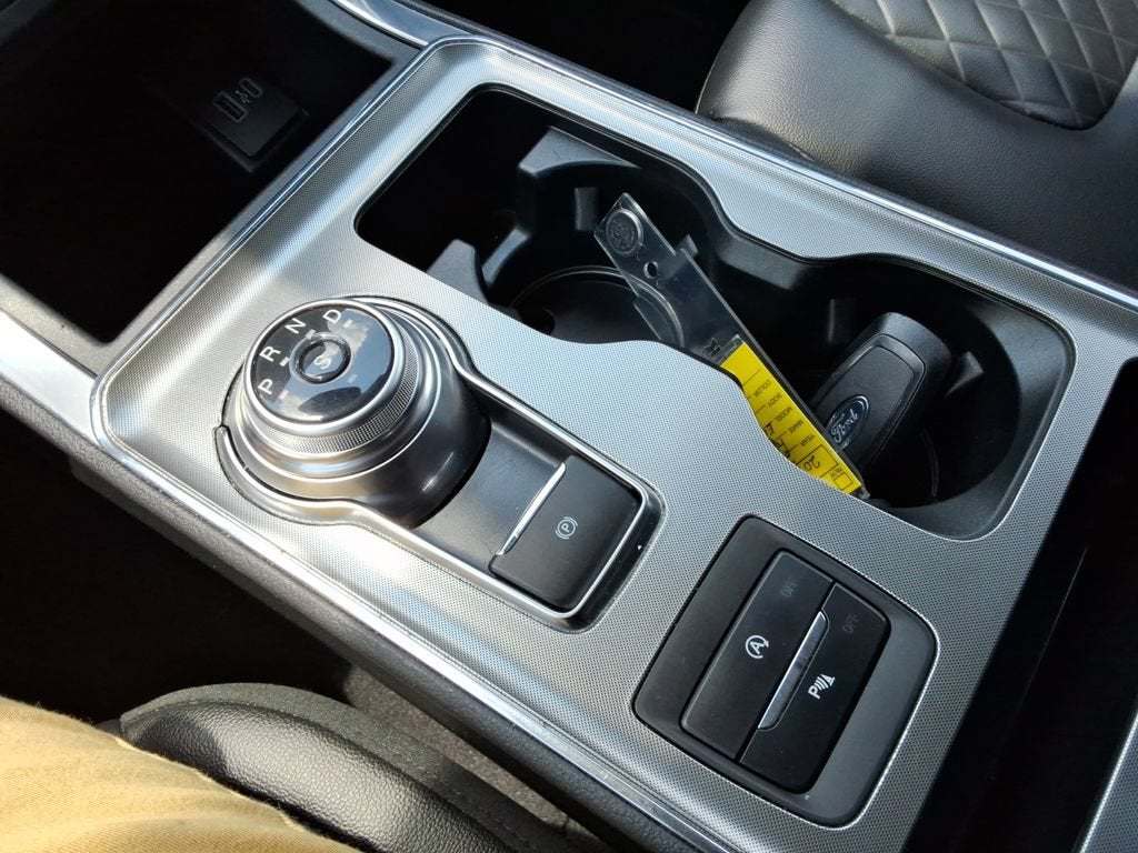 2024 Ford Edge Titanium - Photo 32