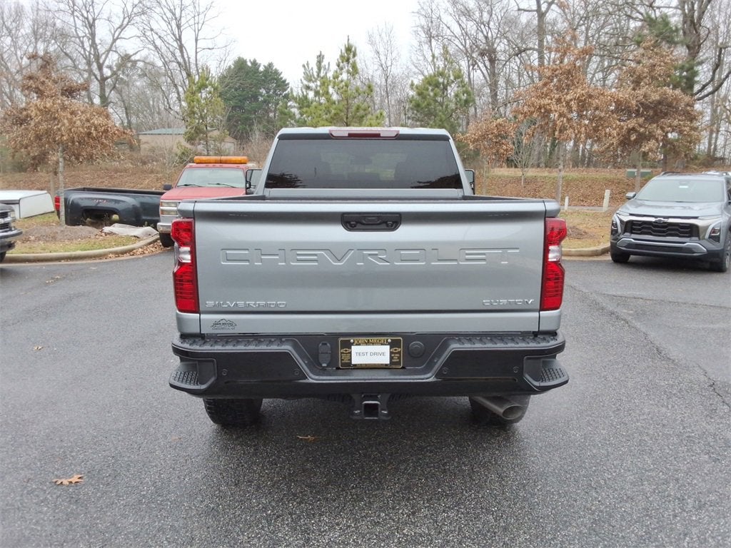 2026 Chevrolet Silverado 2500 HD Custom