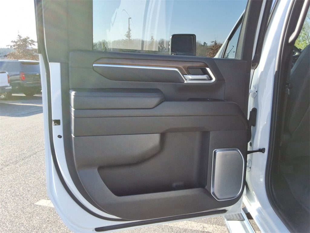 2025 Chevrolet Silverado 3500 HD High Country