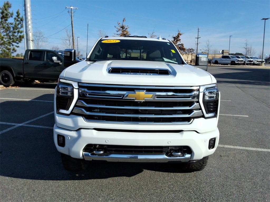 2025 Chevrolet Silverado 3500 HD High Country