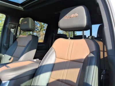 2025 Chevrolet Silverado 3500 HD High Country