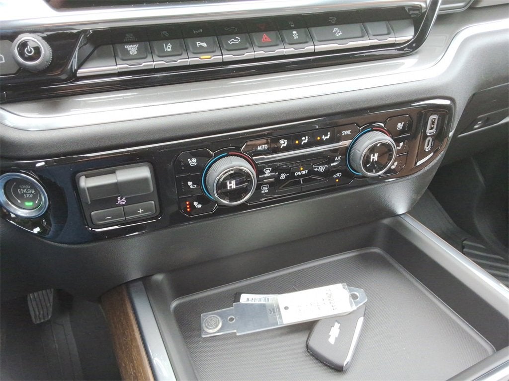 2026 Chevrolet Silverado 3500 HD High Country