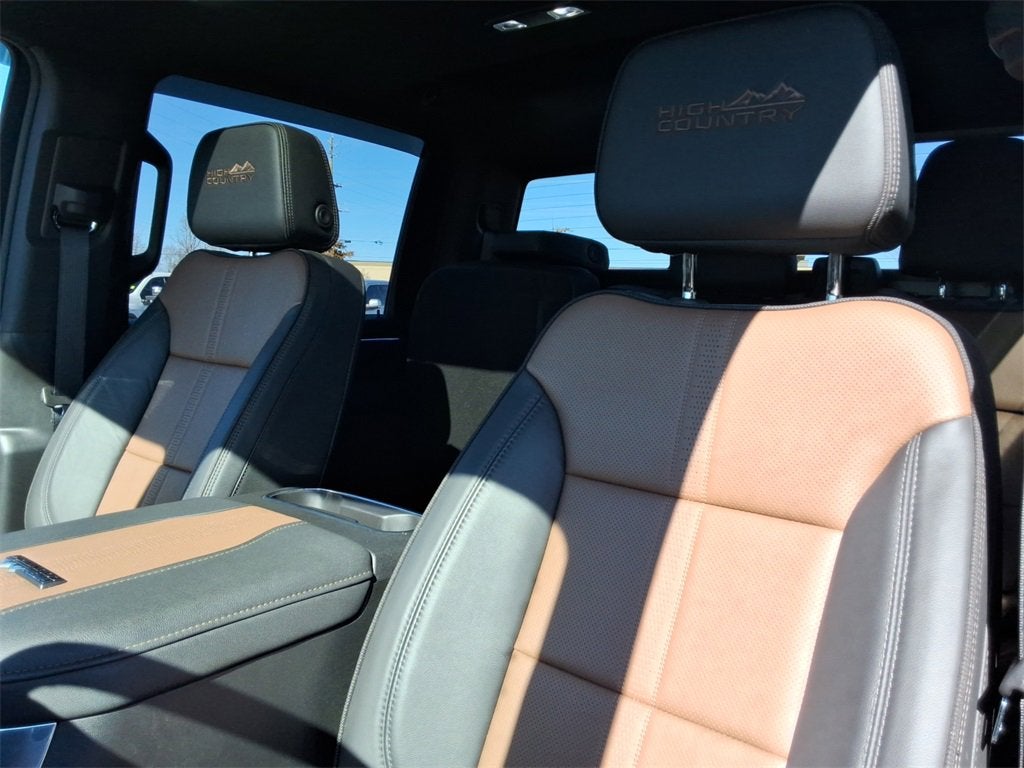 2025 Chevrolet Silverado 3500 HD High Country