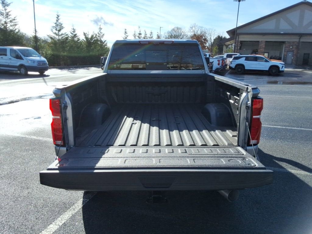 2025 Chevrolet Silverado 3500 HD High Country