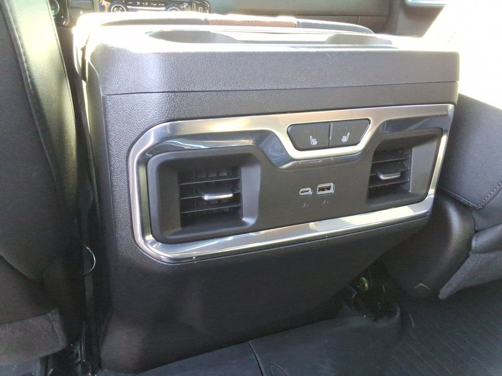 2025 Chevrolet Silverado 3500 HD High Country