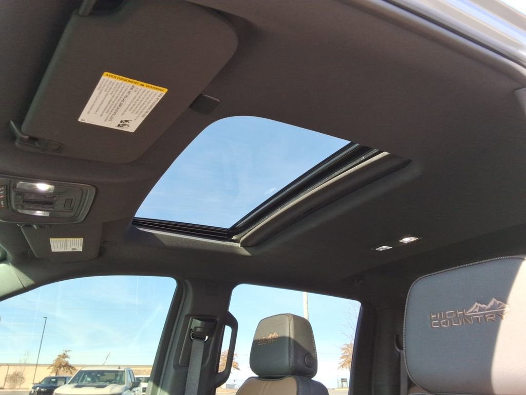 2025 Chevrolet Silverado 3500 HD High Country