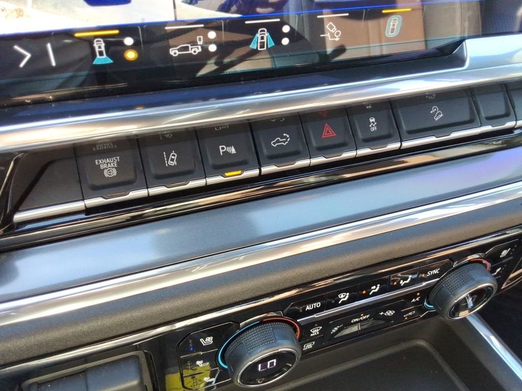 2025 Chevrolet Silverado 3500 HD High Country