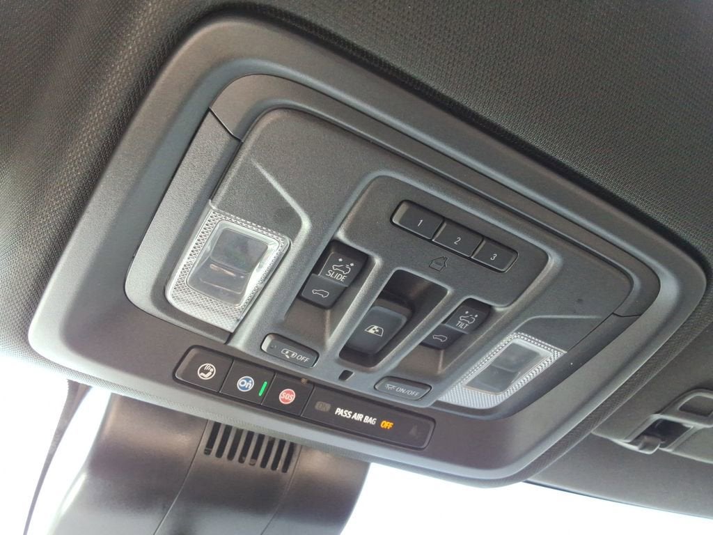 2025 Chevrolet Silverado 3500 HD High Country