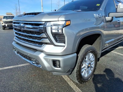 2025 Chevrolet Silverado 3500 HD High Country